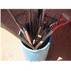 Image 2 : MISC SHOVELS/ YARD EQUIPMENT