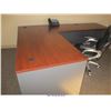 Image 1 : 5 SINGLE DESKS/1 L SHAPE DESK