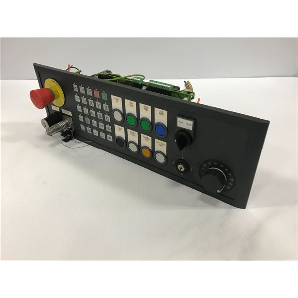 SIEMENS 6FC5303-1AF12-8BD0 CONTROL PANEL