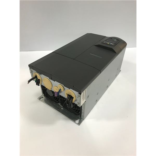 SIEMENS 6SE6440-2UD32-2DA1 MICROMASTER 440