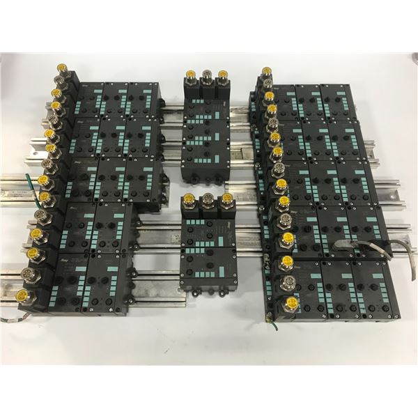 LOT OF SIEMENS 5136-DNS-200X-8DI MODULE W/ MOBY MODULES