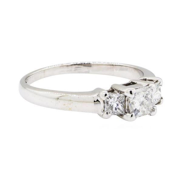 0.50 ctw Diamond Ring - 14KT White Gold