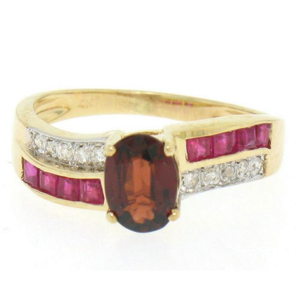 14kt Yellow Gold 1.58 ctw Garnet, Ruby, and Diamond Ring