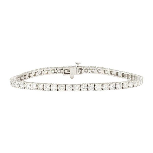 8.45 ctw Round Brilliant Cut Diamond Tennis Bracelet - 18KT White Gold