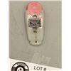 Image 3 : A Vintage Porcelain Royal 76 Gas Pump Tag En-ar-co Zip Flint Holder