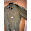 Image 1 : Canadian Army Tank Suite SZ L