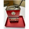 Image 2 : Vintage One Imperial Gallon Bulldog Motor Oil  - "Eaton's of Canada" Can - Hard To Find - Full