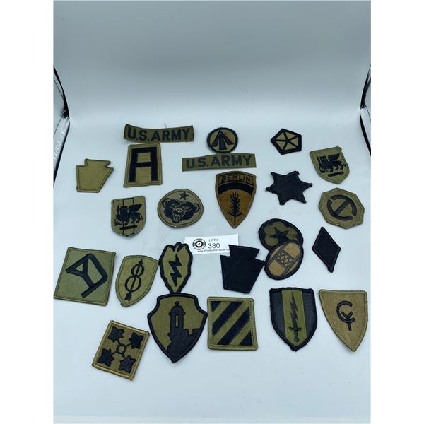 A Lot of US Army Patches