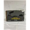Image 2 : Ertl 1/16 Scale John Deere Hydra-Push Spreader in original Box