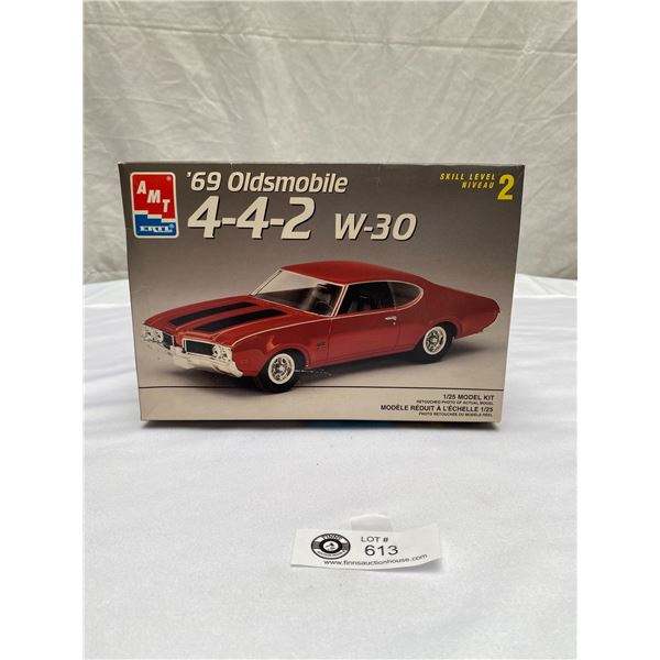 1969 Oldsmobile 442 Model Done with Box