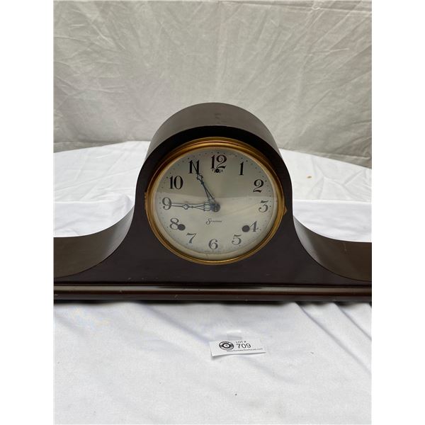 Very Nice Looking Mantle Clock As Found.No Key