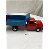 Image 1 : Vintage Lumar Pressed Steel Dump Truck In Excellent Condition
