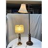 Image 4 : 2 Mid Century Modern Lamps in Good Working order