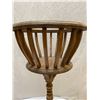 Image 2 : 31" Tall 18" Wide Solid Wood Planter