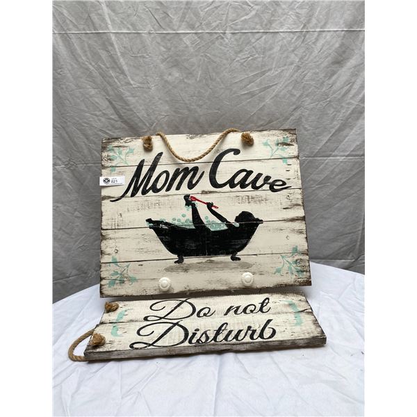 2 Piece Wooden Mom Cave Sign. Great Vintage Look