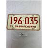 Image 2 : Pair 1975 Saskatchewan License Plates