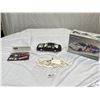 Image 3 : Valvoline thunder bird 1:24 scale model comlete in box