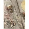 Image 2 : Kitchen Island Hanging light never used
