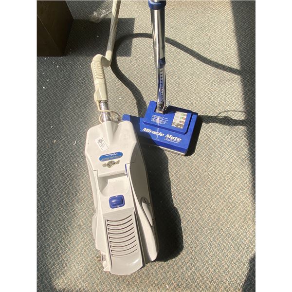 Older Miracle Mate - Platimum Vaccum Cleaner - In Good Working Order