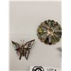 Image 3 : Lot of Three 925 and Mother Of Pearl Brooches, One Clasp Broken
