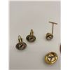 Image 2 : Reverse Intaglio Essex Glass Lot, Pendant is Bakelite