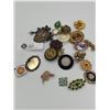 Image 2 : Vintage Brooch and Pendant Lot
