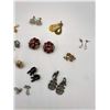 Image 3 : Large Lot of Vintage Earrings