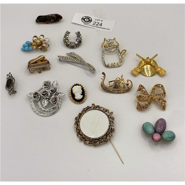 14 Vintage Brooches