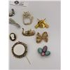 Image 3 : 14 Vintage Brooches