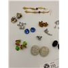 Image 2 : 14 Pair Of Vintage Earrings