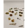 Image 2 : Large Lot of Very Nice Cufflinks and tie Pins