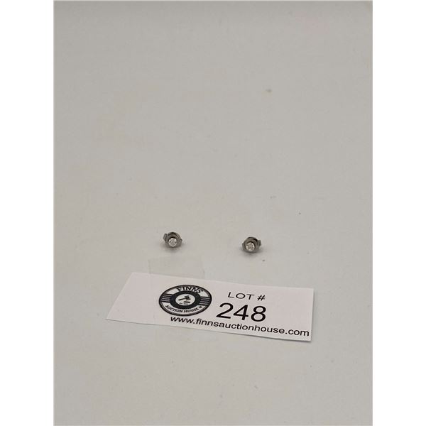 Studex 585 ( 14k) and Cubic Zirconia Stud Earrings