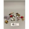 Image 1 : 9 Pairs of Vintage Earrings   1 Enhancers