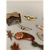 Image 3 : Assortment of Old Hair Accessories
