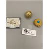 Image 1 : Compact Address Book Estee Lauder Perume Compact and Ornate Ball Pillbox