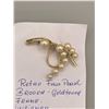 Image 2 : Retro Faux Pearl Brooch Gold Tone Frame