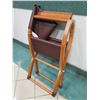 Image 26 : Hermes Pippa Folding Leather Chair - Excellent Condition 34" X 19" X 33H