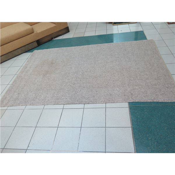 Area Rug 6ft X 12ft (one section stained or discolored)