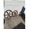 Image 1 : Metal wheels