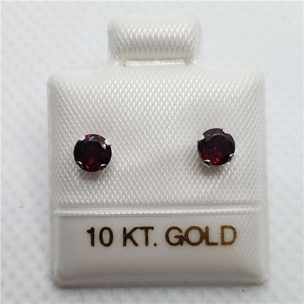 10kt garnet earrings