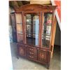 Image 1 : 2 pice China cabinet