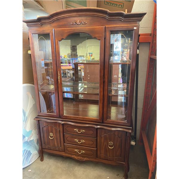 2 pc China cabinet