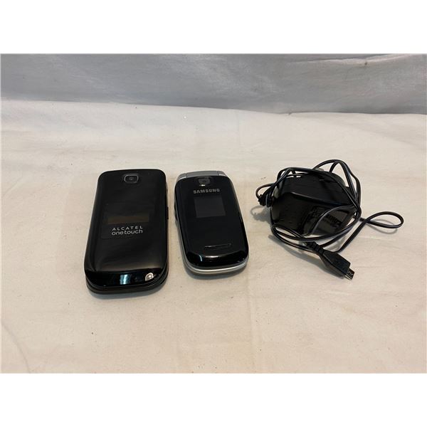 Two phones one charger