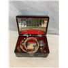 Image 1 : Jewelry box and contents