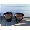 Image 1 : Two planters