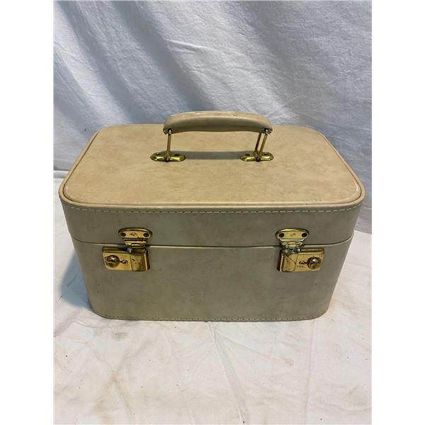 Vintage Carry case