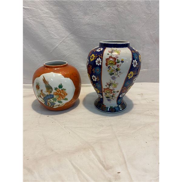 Two vases 5 inches and 7 inches