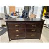 Image 1 : Dresser
