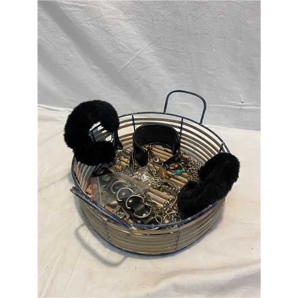 Basket with costume jewel ect