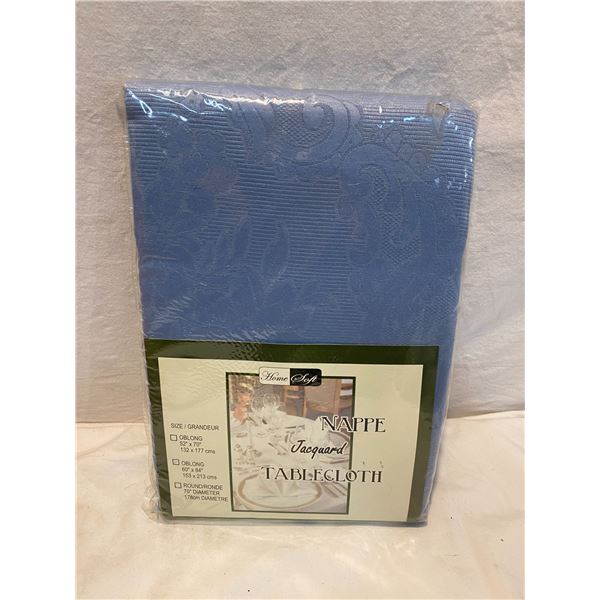New oblong table cloth60”x84”
